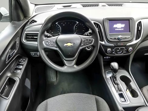 Used 2022 Chevrolet Equinox LT FWD image 12