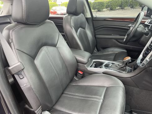 Used 2016 Cadillac SRX Luxury w/ Driver Awareness Package FWD image 14