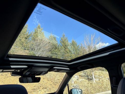 New 2026 Subaru Forester Premium image 19