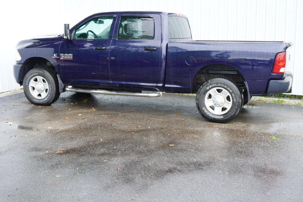 Used 2014 RAM 3500 Tradesman w/ Popular Equipment Group AWD/4WD image 3