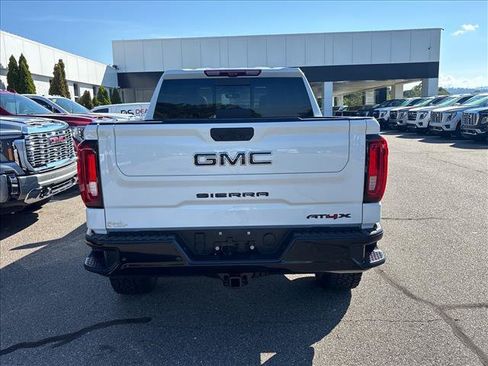 Certified 2026 GMC Sierra 1500 AT4X AWD/4WD image 5