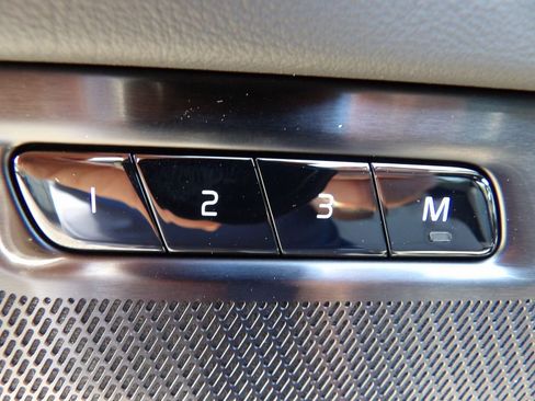 New 2026 Volvo XC90 B6 Plus AWD/4WD image 12