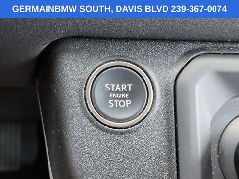 Used 2023 Land Rover Defender 110 SE AWD/4WD image 29