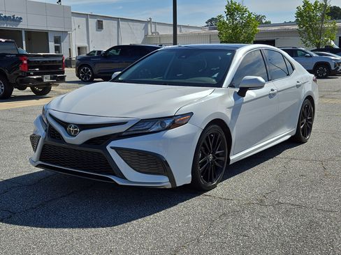 Used 2021 Toyota Camry XSE FWD image 2