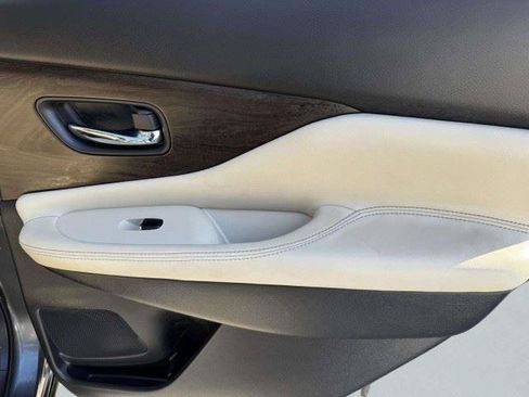 Used 2022 Nissan Murano Platinum w/ Cargo Package FWD image 43