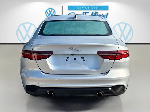 Used 2020 Jaguar XE S image 6