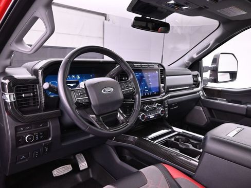Used 2024 Ford F250 Lariat w/ Lariat Ultimate Package AWD/4WD image 21
