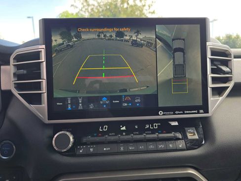 Used 2024 Toyota Tundra Limited image 27