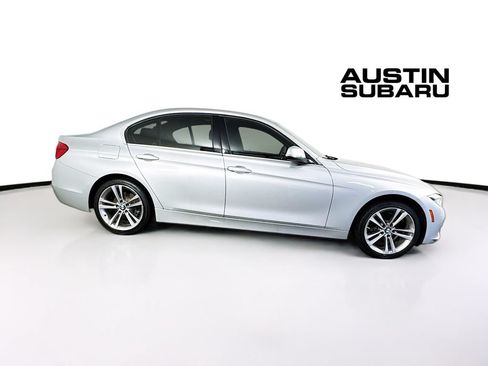 Used 2018 BMW 330i Sedan w/ Convenience Package RWD image 8