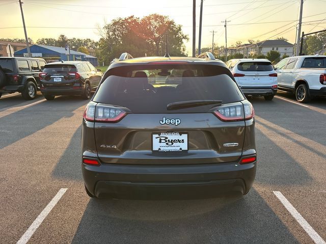 Used 2020 Jeep Cherokee Latitude Plus w/ Comfort/Convenience Group AWD/4WD image 28