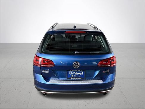 Used 2017 Volkswagen Golf Alltrack SE AWD/4WD image 7