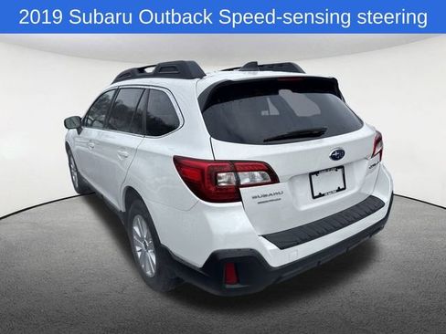 Used 2019 Subaru Outback 2.5i Premium image 14