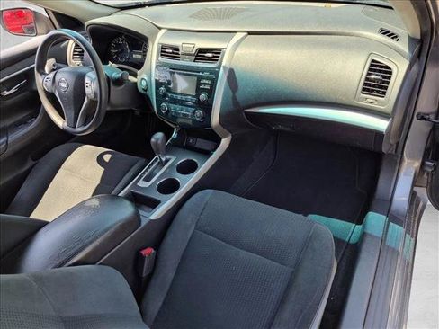 Used 2015 Nissan Altima 2.5 S w/ Special Edition Package FWD image 15
