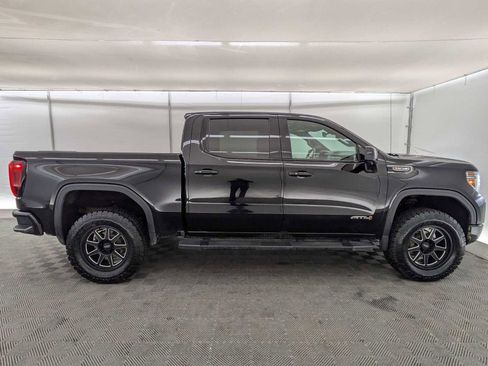 Used 2022 GMC Sierra 1500 AT4 w/ AT4 Preferred Package image 7