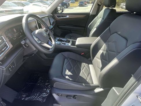 New 2026 Volkswagen Atlas SE FWD image 15