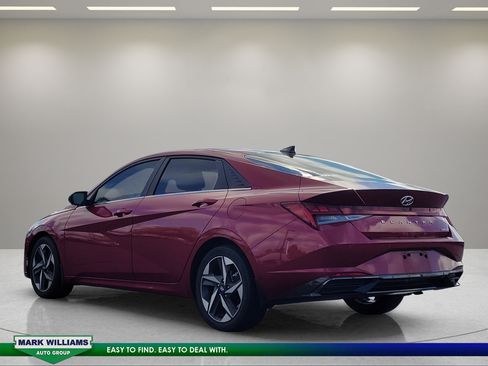 Used 2023 Hyundai Elantra Limited FWD image 6