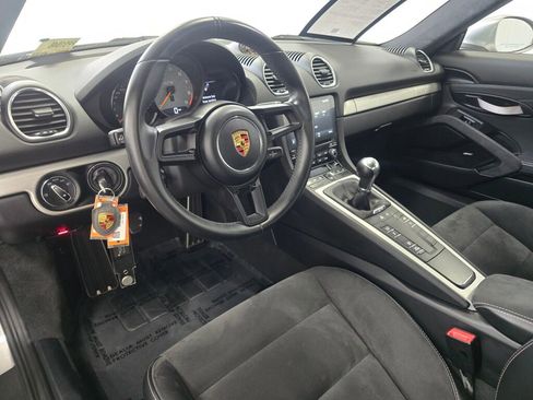 Certified 2020 Porsche 718 Cayman GT4 image 4