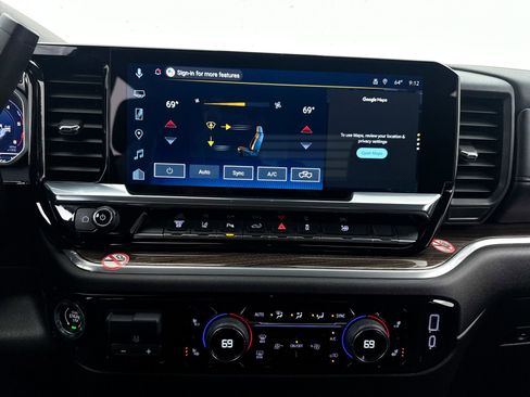 Used 2025 Chevrolet Silverado 3500 LT w/ Safety Package image 24