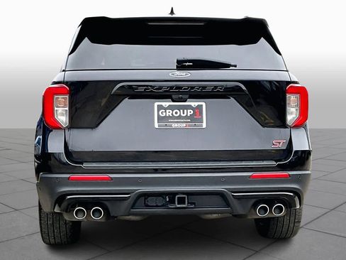 Used 2022 Ford Explorer ST w/ Equipment Group 401A image 4