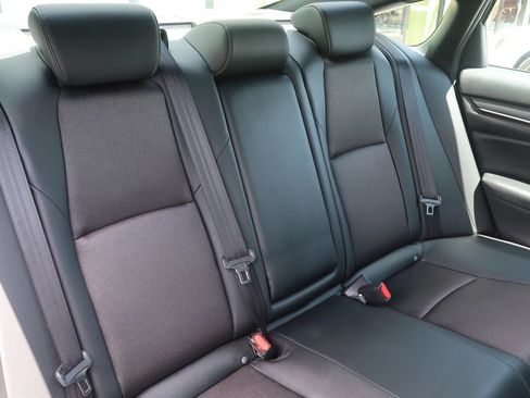Used 2022 Honda Accord Sport image 22
