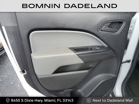 Used 2019 GMC Canyon 2WD Crew Cab w/ Convenience Package image 9