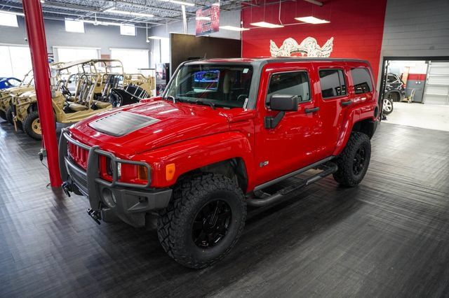 Used 2007 HUMMER H3 w/ Tactical Edition Package AWD/4WD image 2