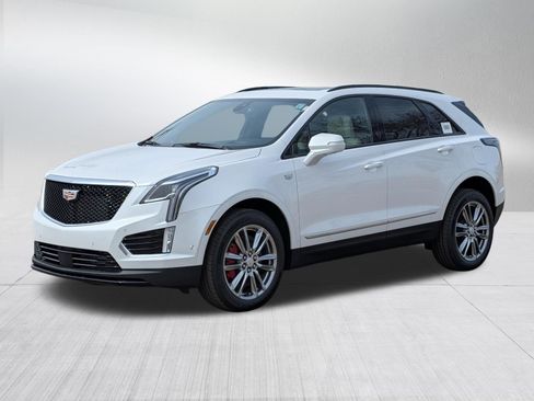 Used 2026 Cadillac XT5 Sportv w/ LPO, Floor Liner Package AWD/4WD image 3