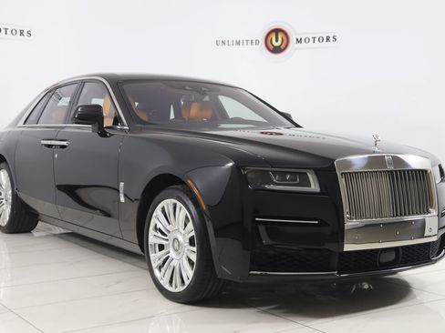 Used 2023 Rolls-Royce Ghost AWD/4WD image 34