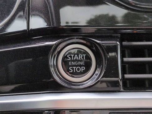 Used 2024 Nissan Pathfinder SL w/ SL Premium Package AWD/4WD image 28