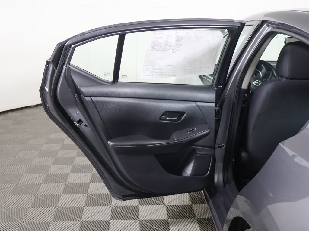 Used 2024 Nissan Sentra S FWD image 17