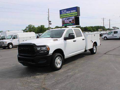 Used 2023 RAM 2500 Tradesman RWD image 2