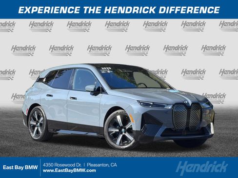 Used 2023 BMW iX xDrive50 w/ Premium Package AWD/4WD image 1