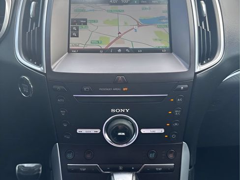 Used 2015 Ford Edge Sport w/ Equipment Group 401A AWD/4WD image 21