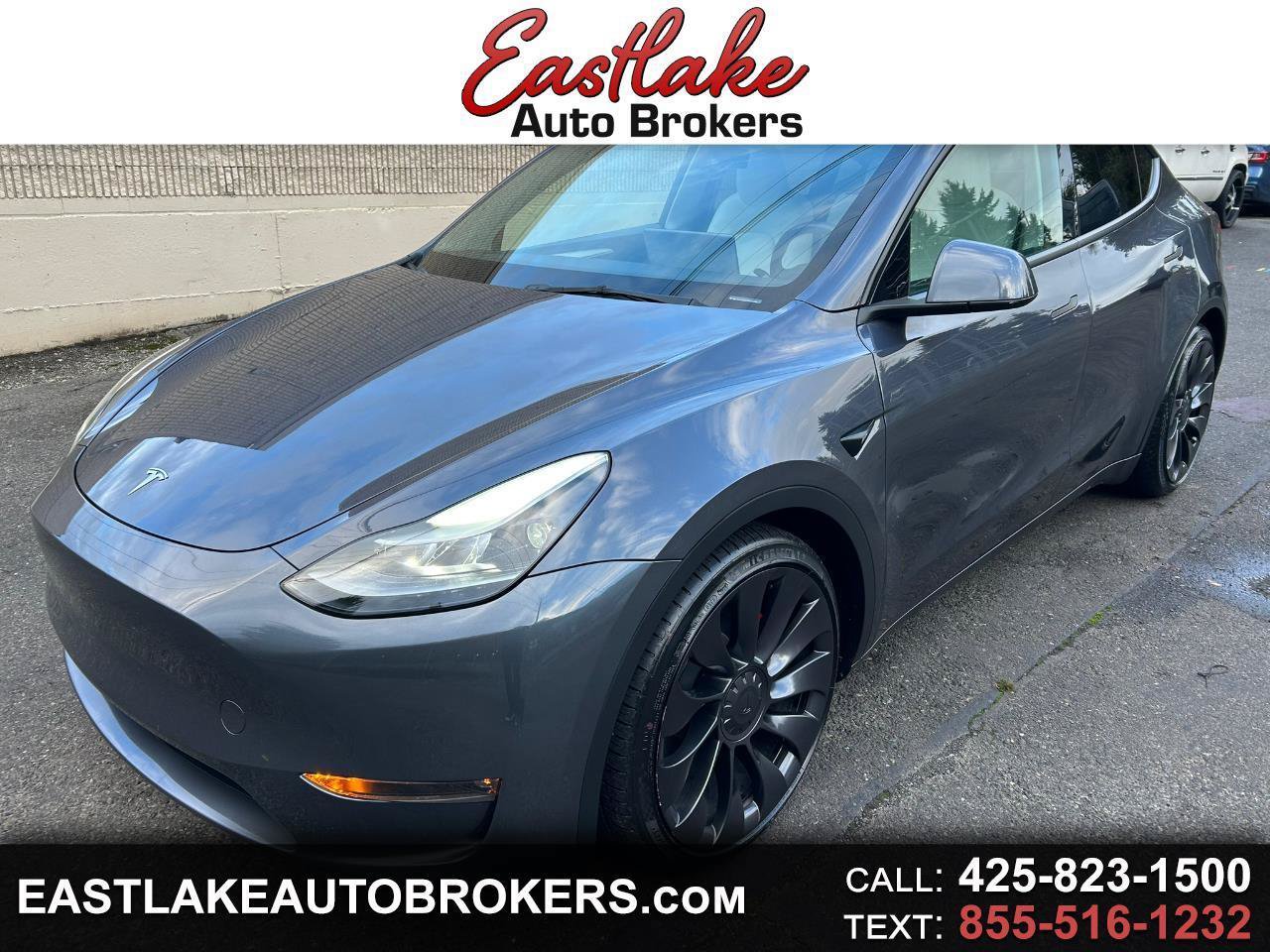 Used 2023 Tesla Model Y Performance AWD/4WD image 1