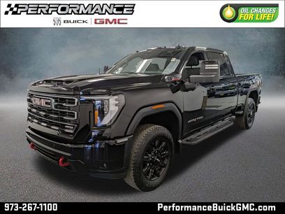 Used 2025 GMC Sierra 2500 AT4 w/ Technology Package