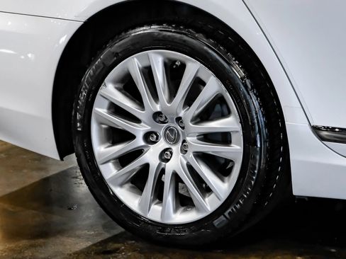 Used 2015 Lexus LS 460 L RWD image 50