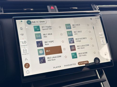 New 2026 Land Rover Range Rover Velar S AWD/4WD image 21