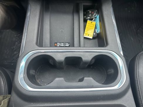 Used 2020 Chevrolet Silverado 1500 LTZ image 23