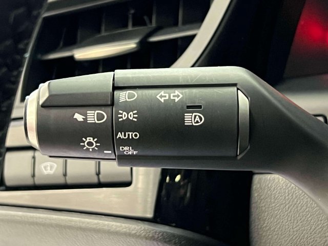 Certified 2024 Lexus ES 300h w/ Premium Package FWD image 27