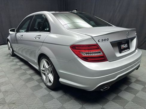 Used 2013 Mercedes-Benz C 300 Sport image 3