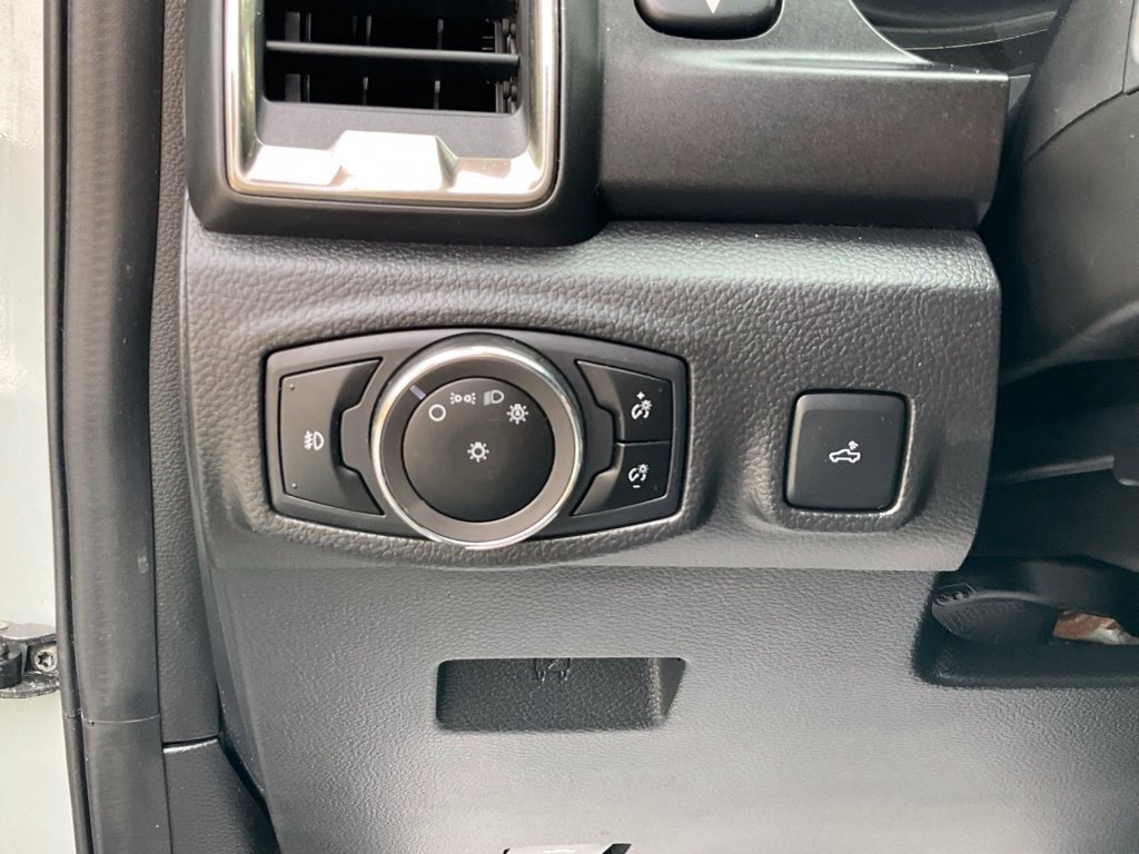 Certified 2023 Ford Ranger Lariat w/ Tremor Off-Road Package AWD/4WD image 18