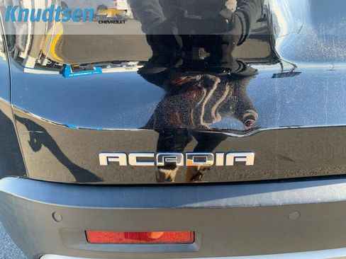 Used 2019 GMC Acadia SLT image 15