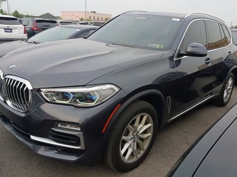Used 2020 BMW X5 xDrive40i w/ Executive Package AWD/4WD image 2