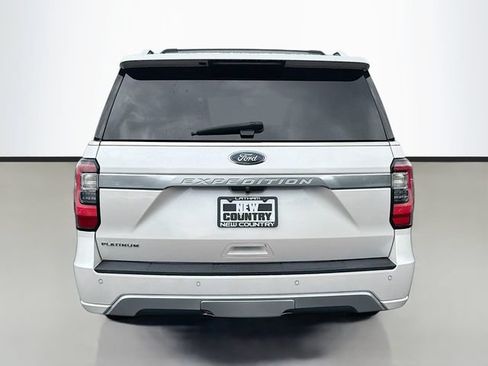 Used 2019 Ford Expedition Platinum AWD/4WD image 6