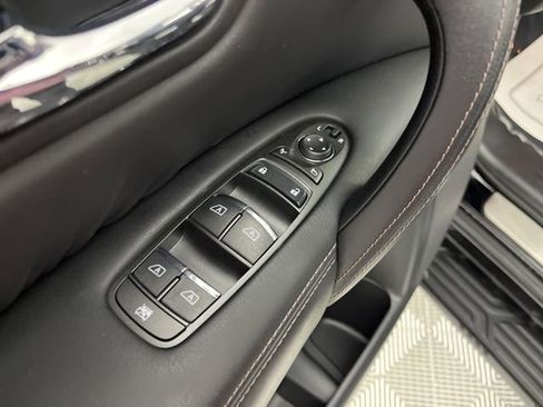 Used 2024 Nissan Armada Platinum w/ Captain's Chairs Package image 34