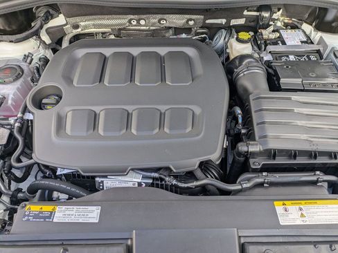 New 2026 Volkswagen Tiguan SE R-Line AWD/4WD image 37
