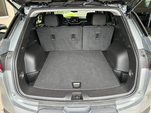 Used 2023 Chevrolet Blazer LT FWD image 31