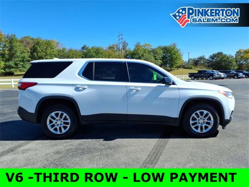 Used 2019 Chevrolet Traverse LS image 2