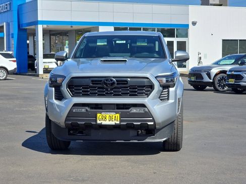 New 2026 Toyota Tacoma TRD Sport image 3