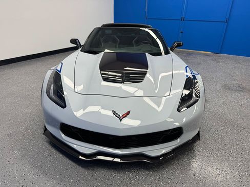 Used 2018 Chevrolet Corvette Z06 w/ Carbon 65 Edition RWD image 2